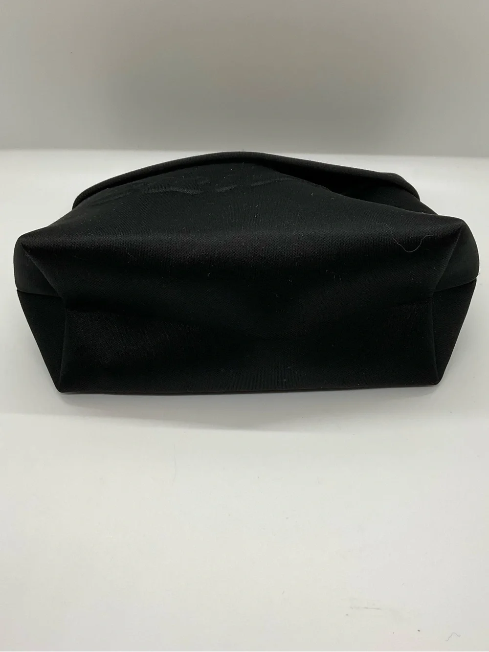 New SKIMS Black Neoprene Cosmetic Makeup Toiletry Pouch Bag